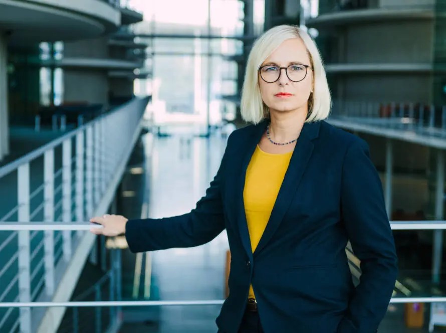 HABEMUS STAATSMINISTERIN SPORT!